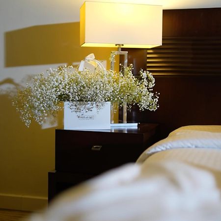 The Parisian Hotel Beirut Exterior photo