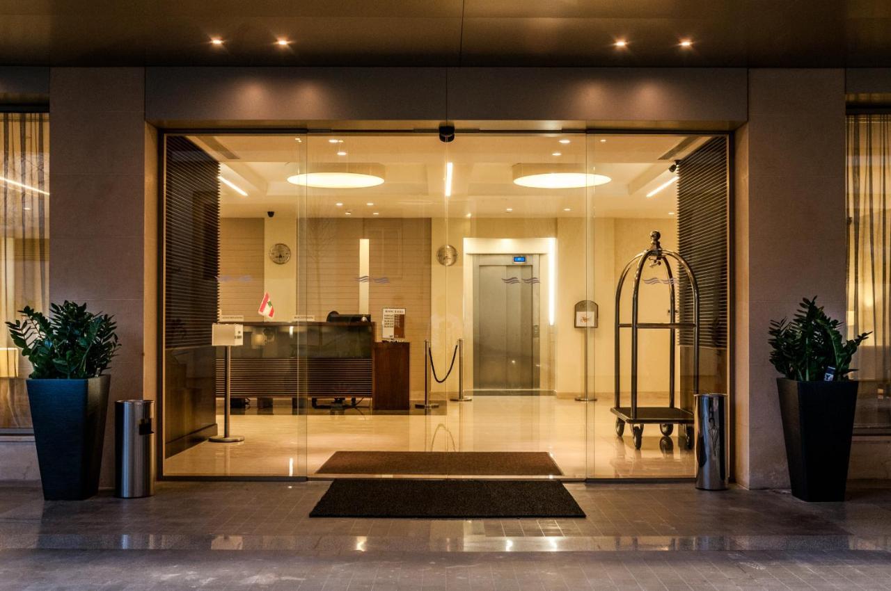 The Parisian Hotel Beirut Exterior photo