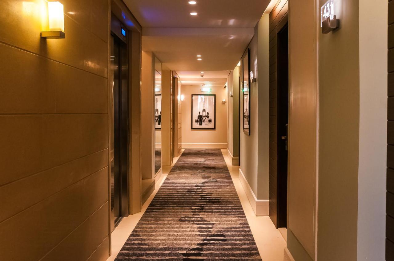 The Parisian Hotel Beirut Exterior photo