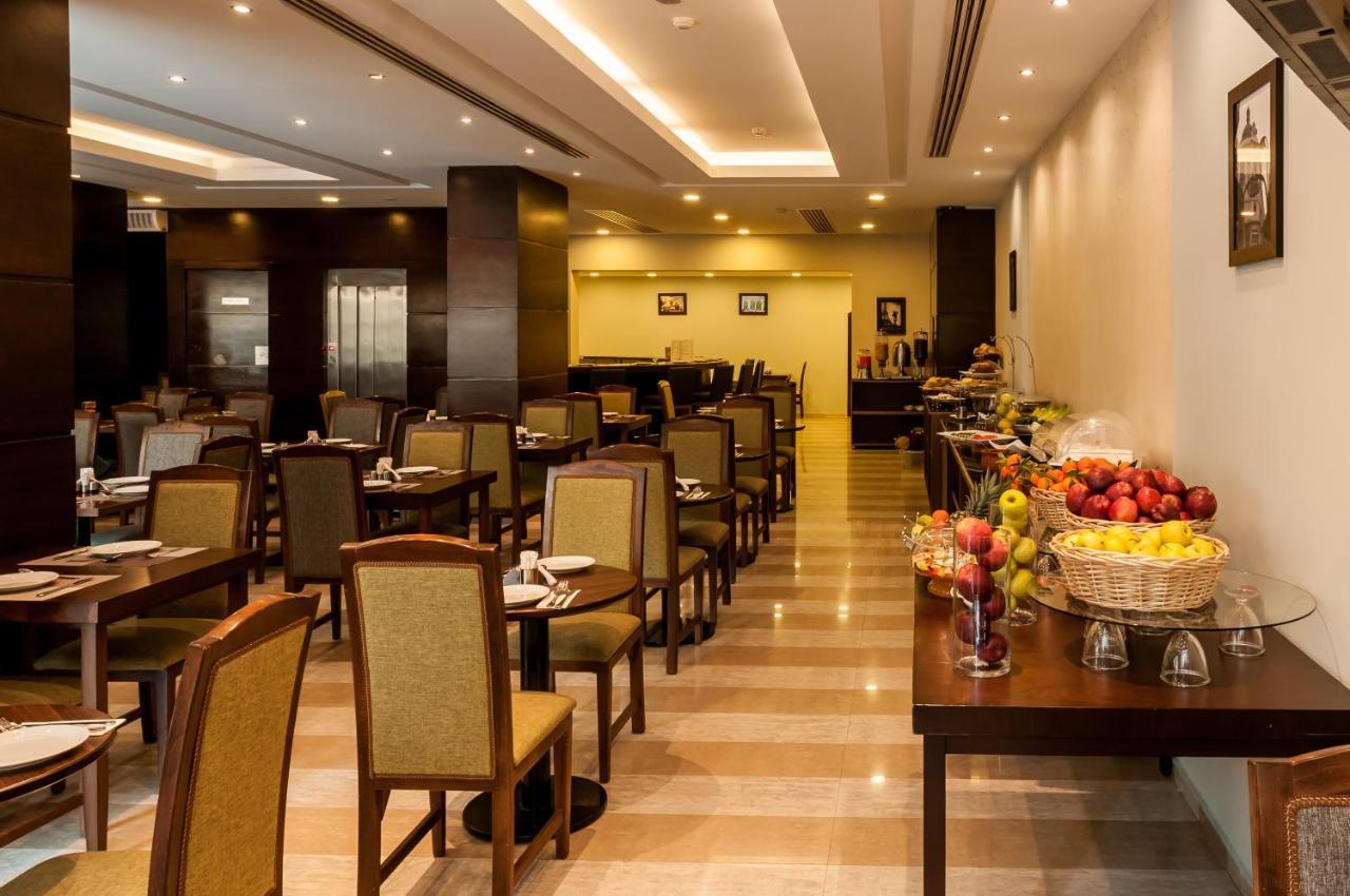 The Parisian Hotel Beirut Exterior photo